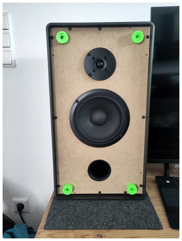 Abbildung 10 Adapter für die Front