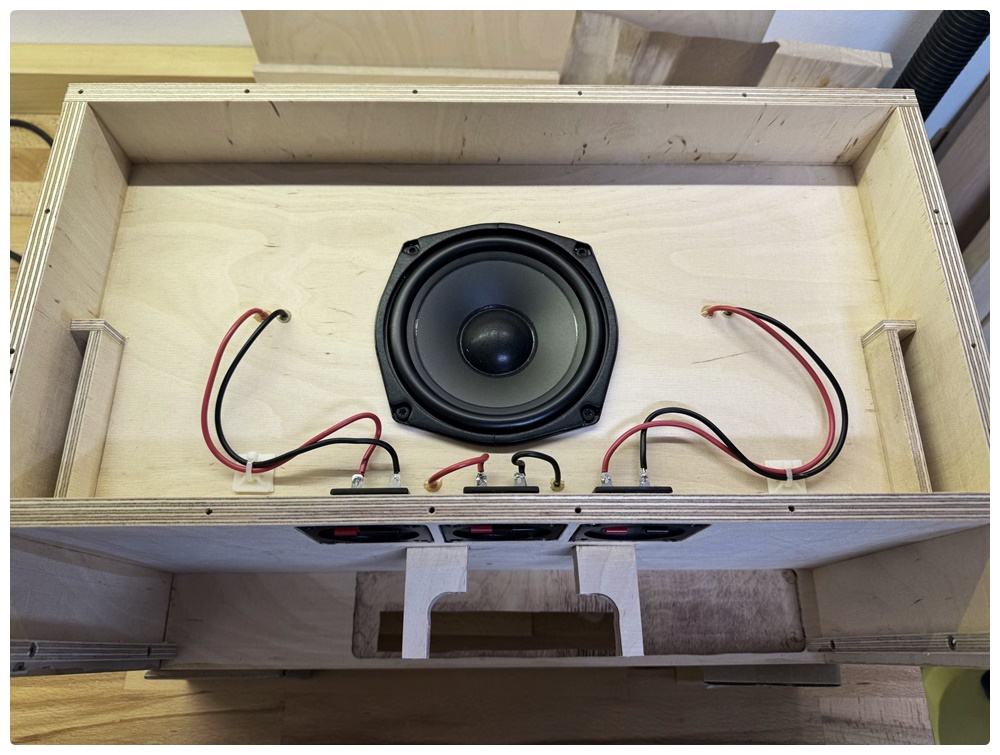 MobilMonaDaniel_06-Zusammenbau-IMG_4534